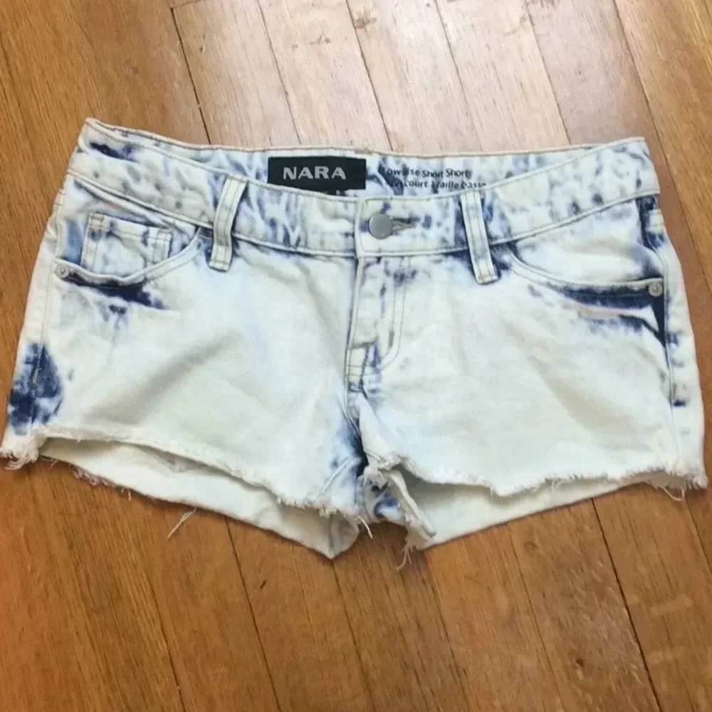 Nara Low Rise Shorts Size 2
